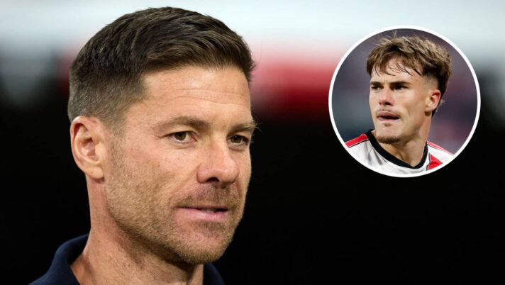 Chelsea boss Xabi Alonso and Pep Chavarria