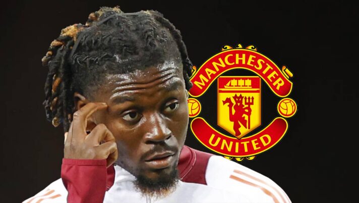 Roma midfielder Manu Kone next to the Manchester United badge