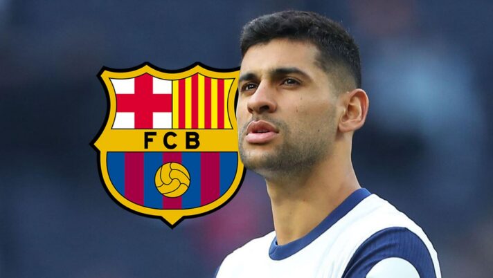 Tottenham's Cristian Romero next to a Barcelona badge