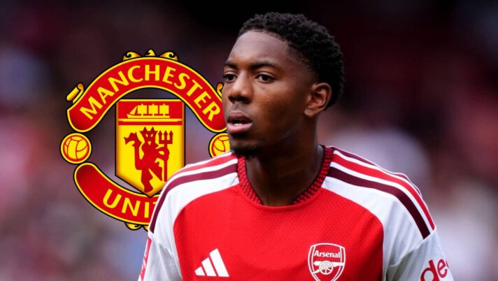 Arsenal star Myles Lewis-Skelly, Man Utd badge