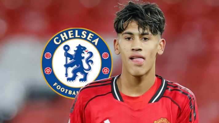 Man Utd star JJ Gabriel with a Chelsea badge