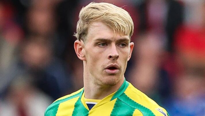 Man Utd midfielder Toby Collyer, West Brom loan