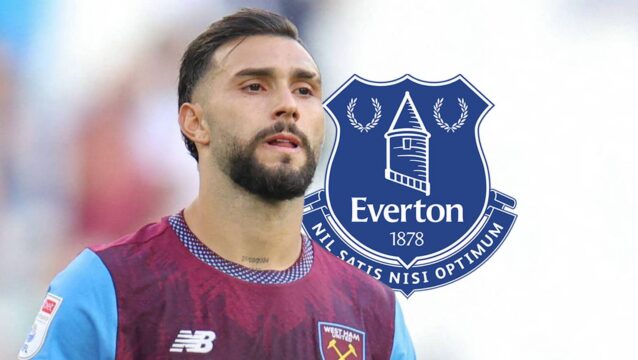 Taty Castellanos with an Everton badge