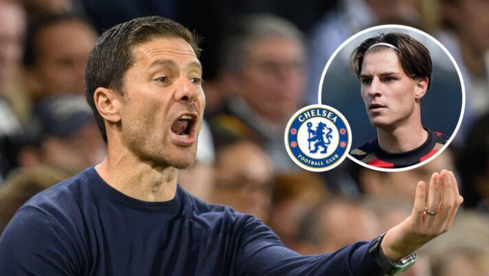 Xabi Alonso, Alex Scott with Chelsea badge