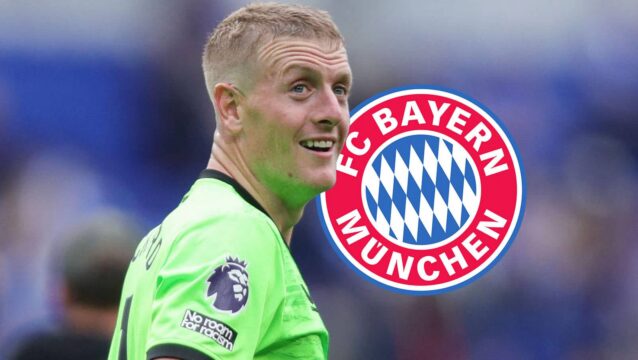 Everton star Jordan Pickford with a Bayern Munich badge