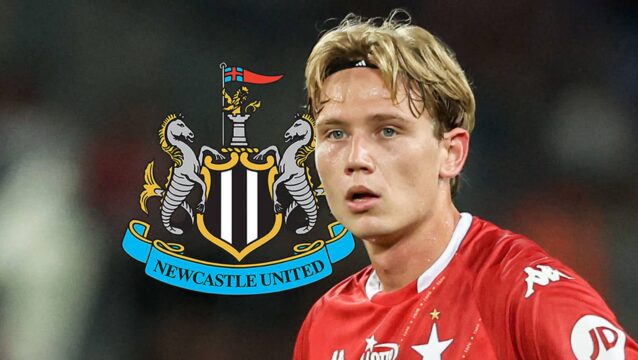 Jakub Krzyzanowski with a Newcastle badge